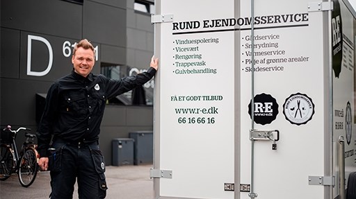 Skal vores varmemester hjælpe dig? Rund Ejendomsservice hjælper dig i Brønshøj, på Frederiksberg og i hele det øvrige København. Ring til os. 